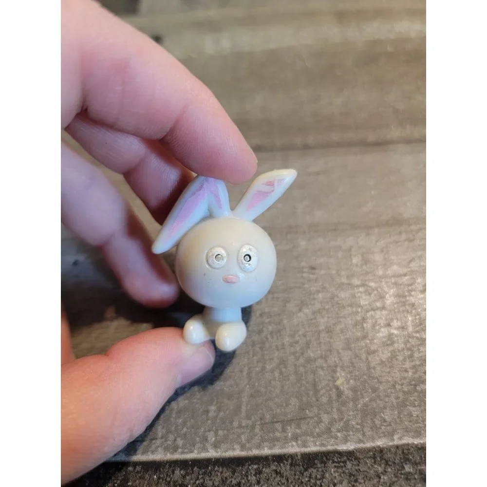 White bunny rabbit AS IS animal‎ mini toy figure